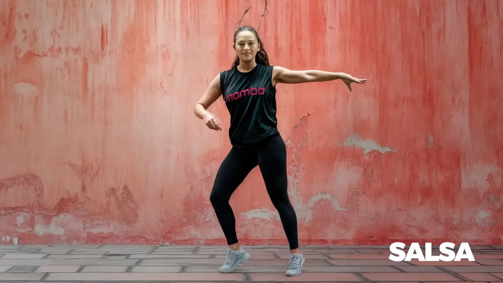 Clase de baile fitness online Momba con ritmos latinos